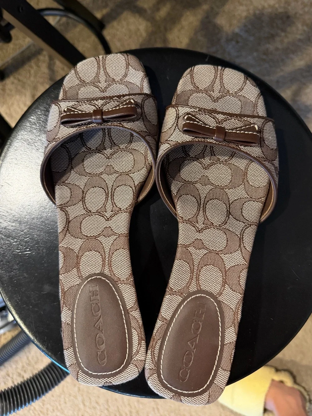 Bow Kitten Heel Sandal In Signature Jacquard